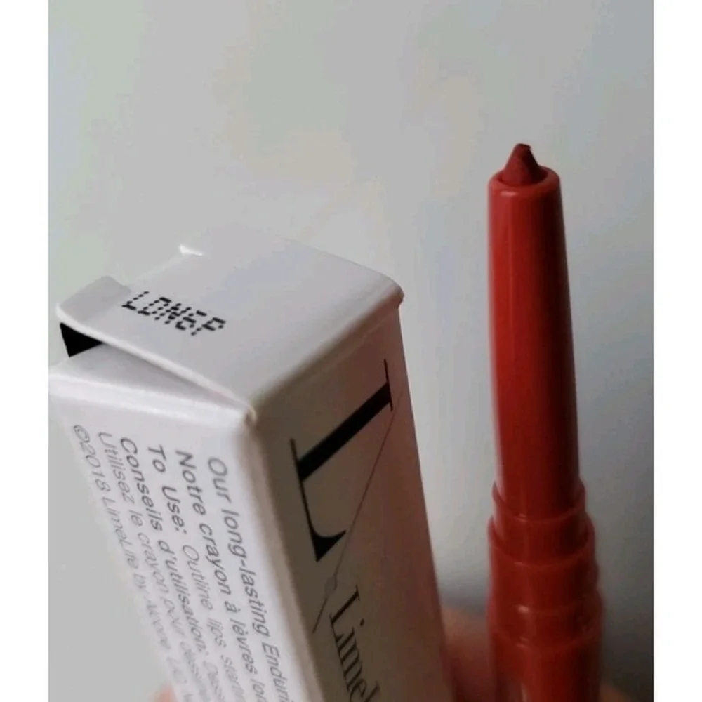 Limelife By Alcone Enduring Lip Liner ~ Shade 04 True Red~‎